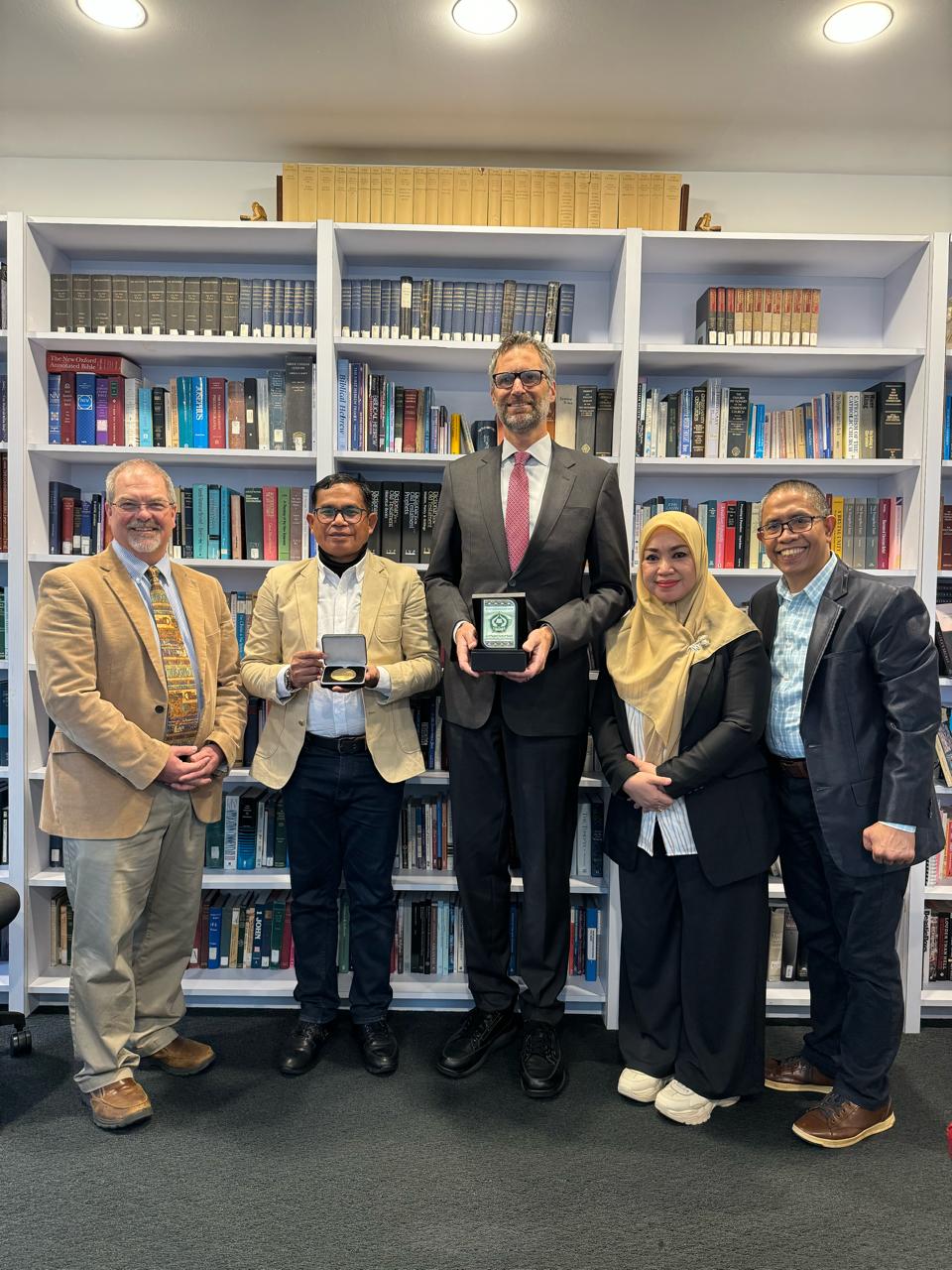 Rektor IAIN Kendari dan President Hartford International University Bahas Kerjasama Akademik