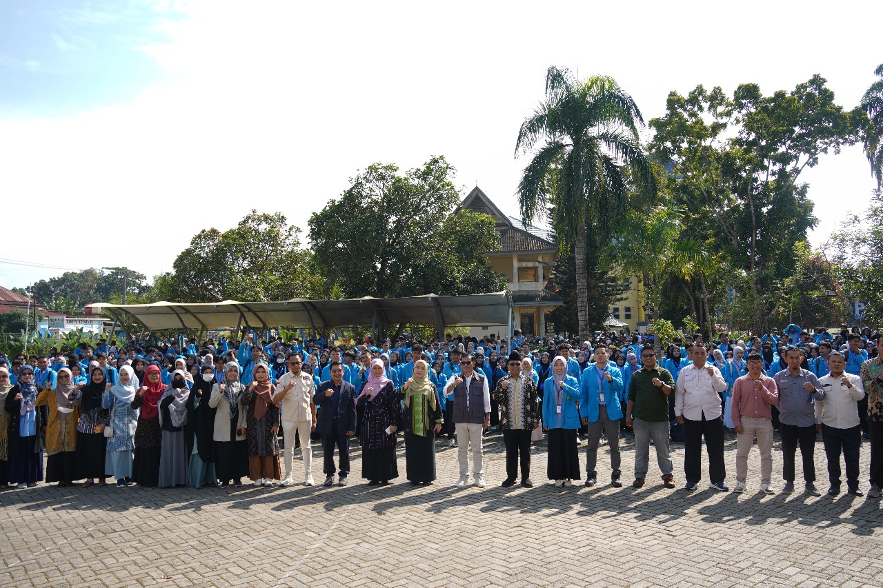 Rektor IAIN Kendari Resmi Lepas 1.162 Mahasiswa KKN Tahun 2025