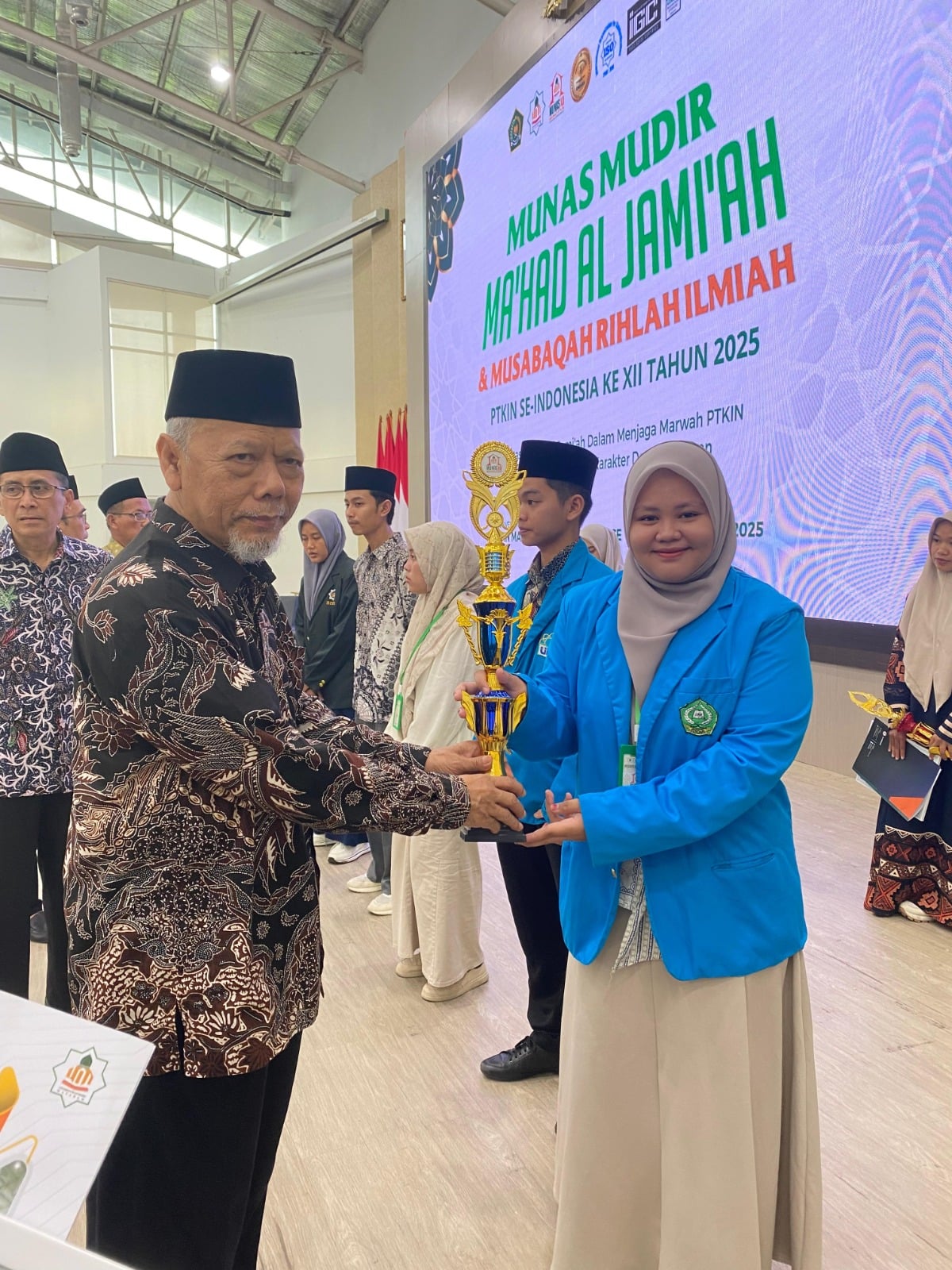Kafilah Ma’had Al Jami’ah IAIN Kendari Raih Juara di Ajang Rihlah Ilmiah PTKIN se-Indonesia 2025
