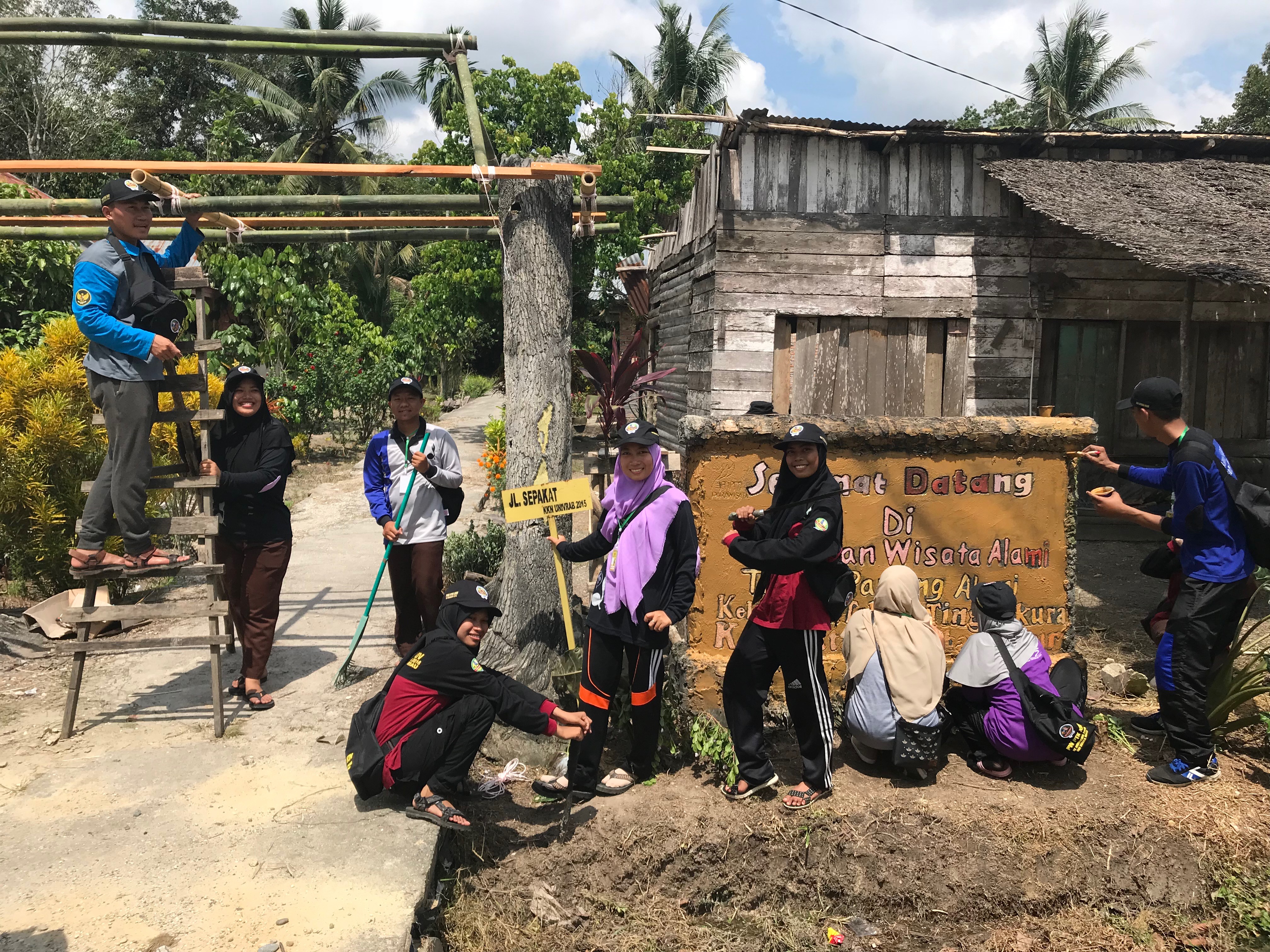 Pramuka IAIN Kendari Kenali Budaya Melayu di Kabupaten Kampar, Riau