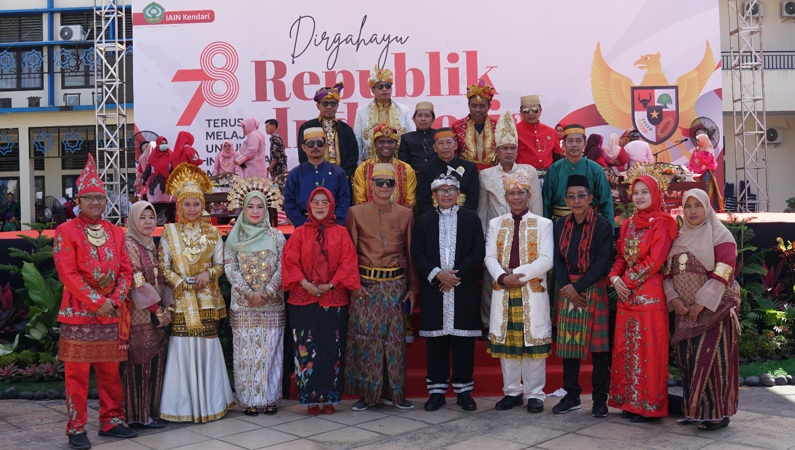 Rayakan HUT ke-78 Kemerdekaan RI, IAIN Kendari Tampilkan Adat Budaya Sulawesi Tenggara