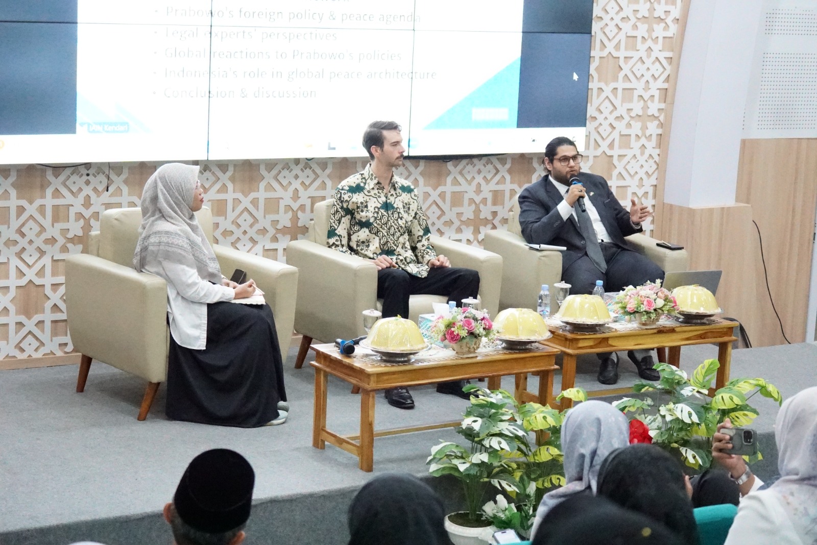 Gelar Seminar Internasional, IAIN Kendari Rumuskan Policy Brief tentang Peran Indonesia dalam Perdamaian Global
