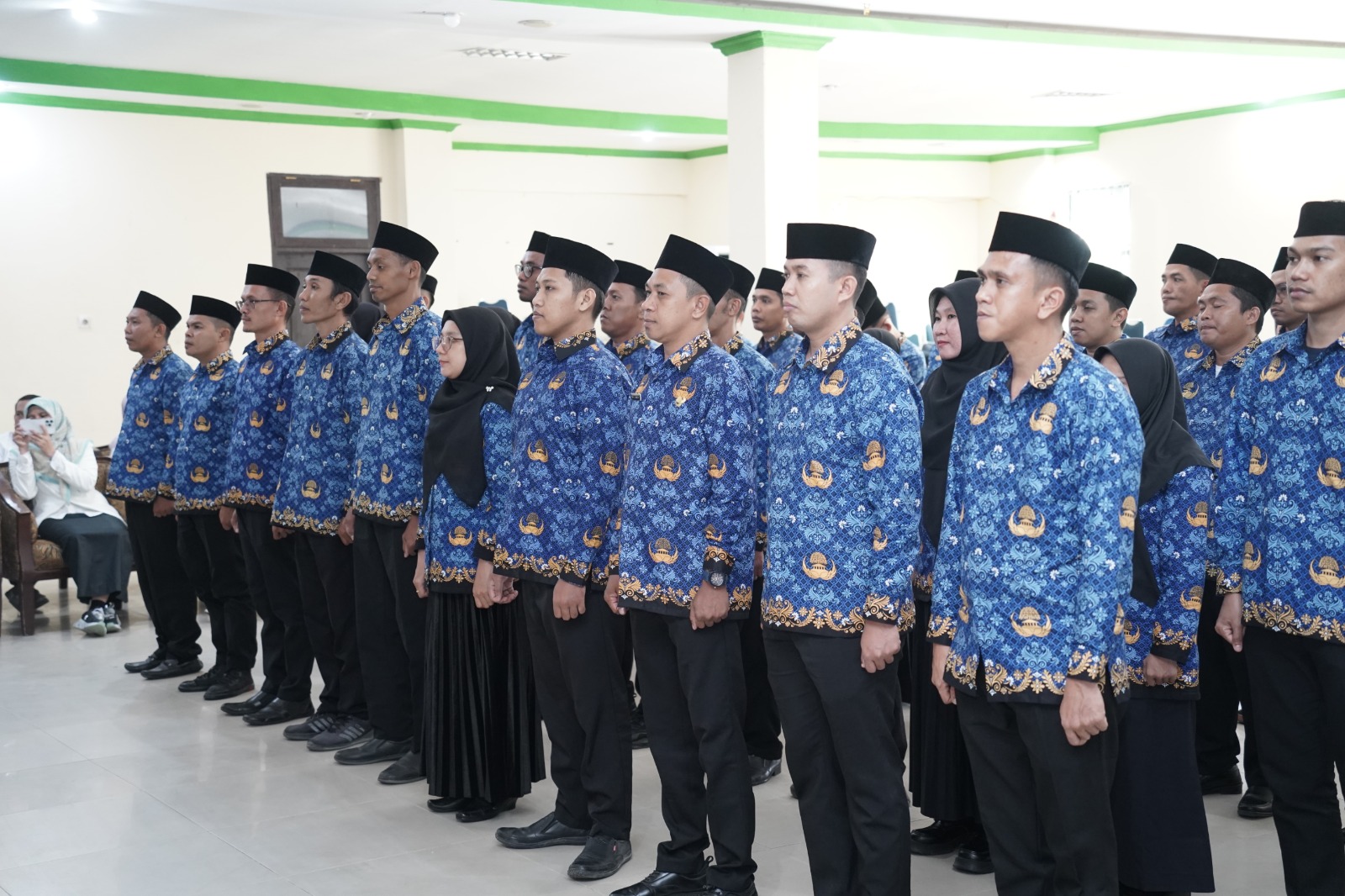 Menteri Agama Lantik 44 PPPK IAIN Kendari Secara Daring