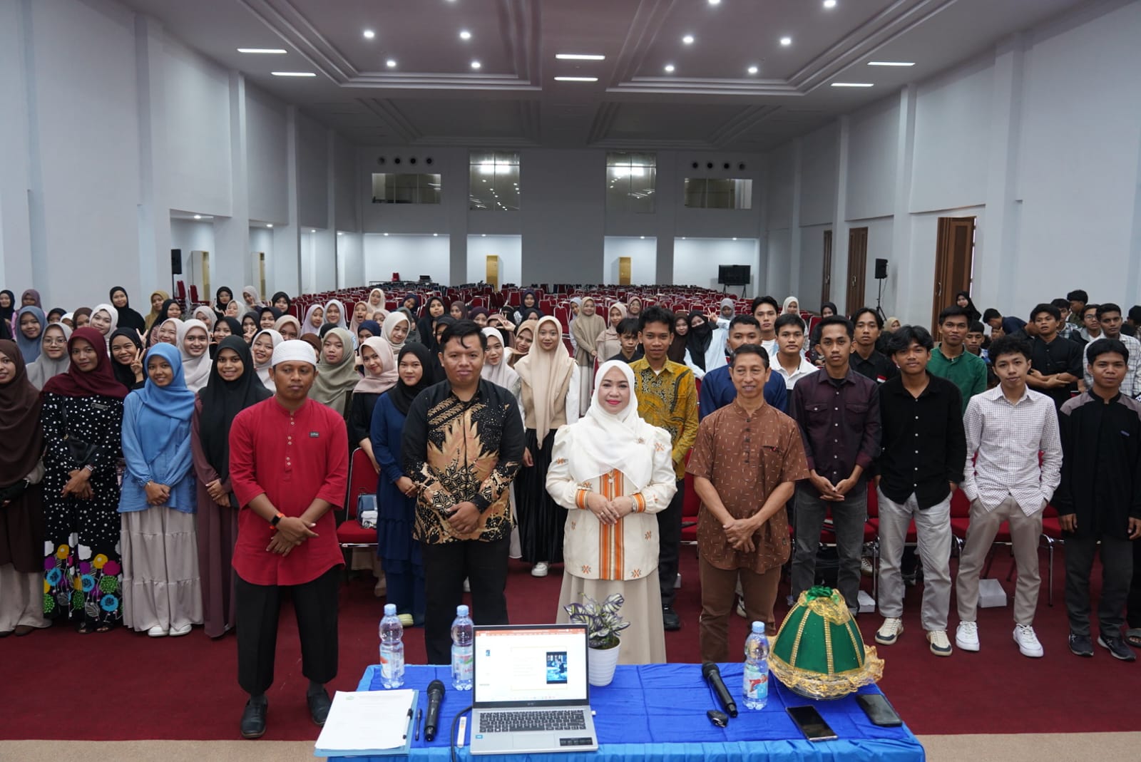 IAIN Kendari Tingkatkan Literasi Digital Mahasiswa Penerima KIP Kuliah