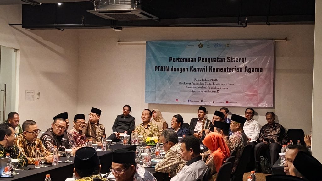 Sekjen Kemenag Tekankan Kolaborasi PTKIN–Kanwil, Rektor IAIN Kendari Siap Perkuat Sinergi