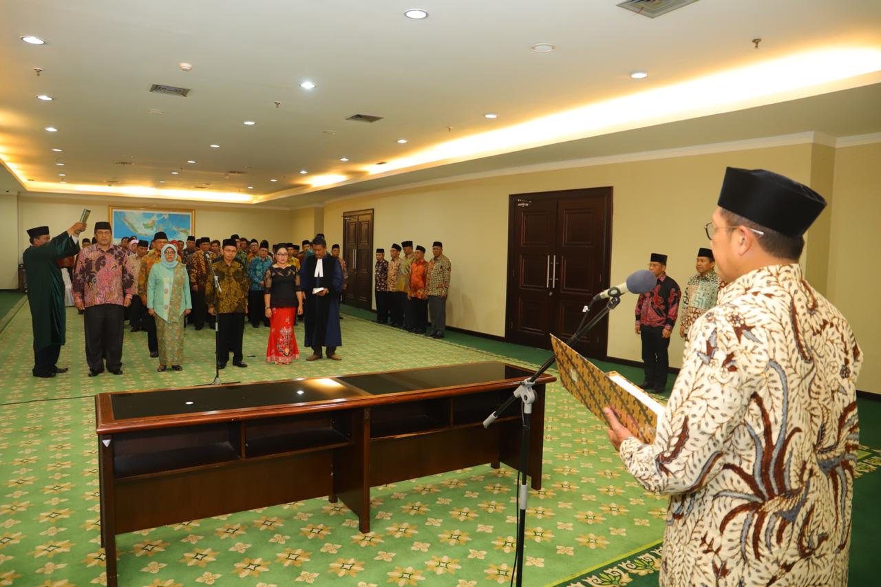 Prof. Dr. Faizah Binti Awad, M.Pd Pimpin IAIN Kendari Periode 2019-2023